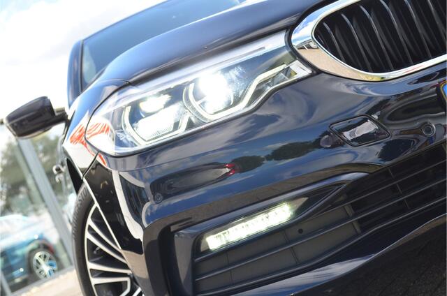 BMW 5-SERIE 540i Individual Nappa leder! 2x Memory stoel | 360 camera | Stoelventilatie | Stoelverwarming + achter | Elektr trekhaak | Schuif/-kanteldak