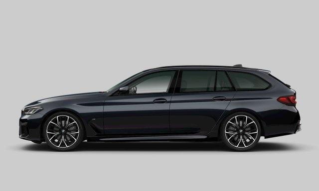 BMW 5-SERIE Touring 520i M-Sport | Panoramadak | Head Up | Elektr. Trekhaak