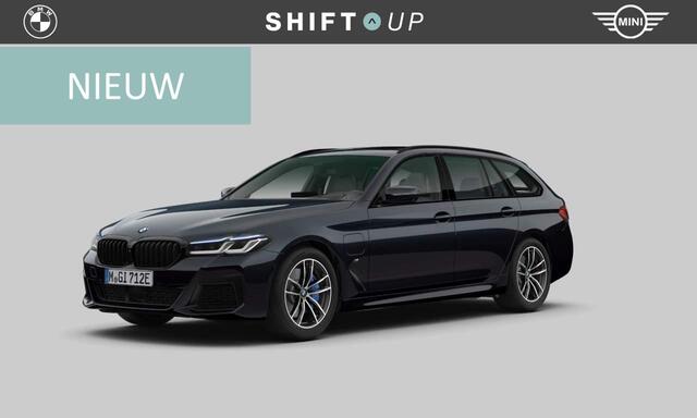 BMW 5-SERIE Touring 530e M-Sport | Panoramadak | CoPilot | Meesturende achteras