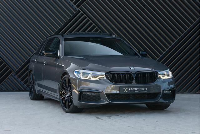BMW 5-SERIE Touring 520i M Sport Pano Comfortstoel. Head Up Driving Assist Ambient Laser