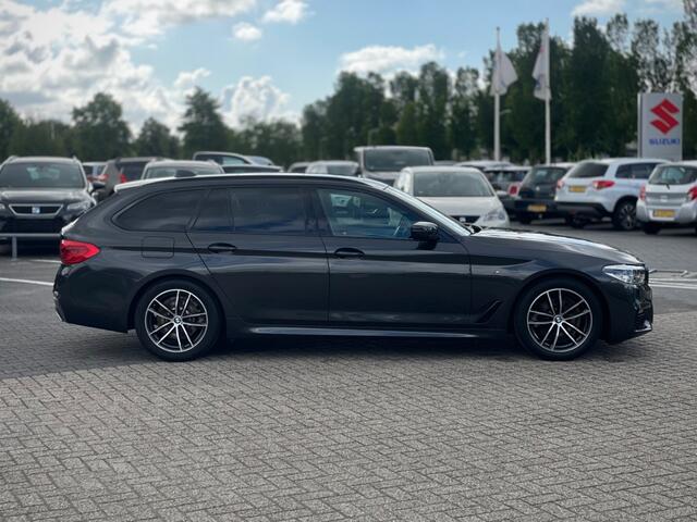 BMW 5-SERIE 520I M SPORT PANO HUD STOELVENTIELATIE