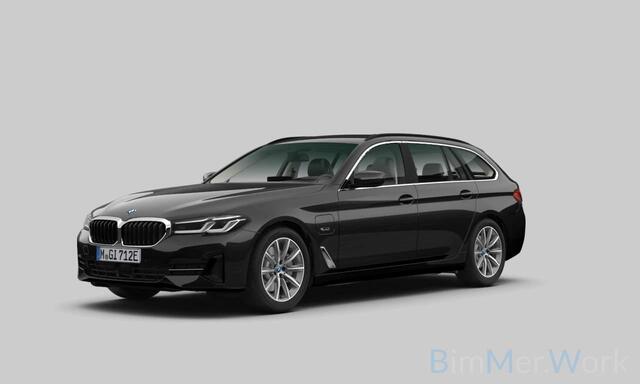 BMW 5-SERIE Touring 530e Executive | Driving Assistant | Adaptive Cruise | Trekhaak |
