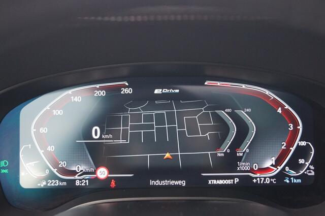 BMW 5-SERIE 530e (292pk) Laser/HUD/HenK/Pano/4-wielbesturing/Alle opties!