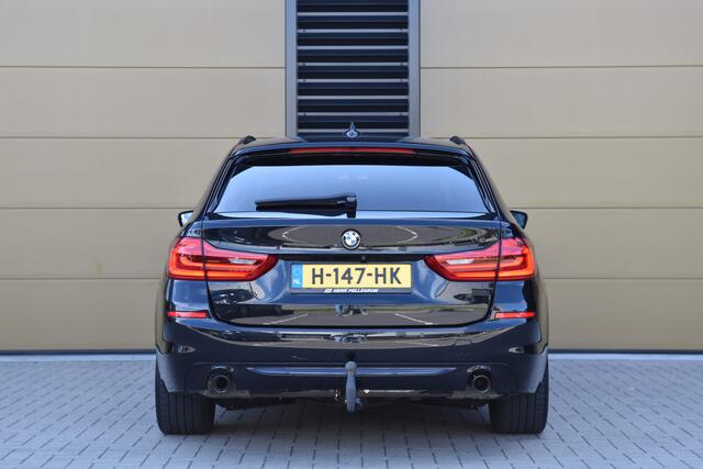 BMW 5-SERIE Touring 520i High Executive * Sport line * Head-up * Elektrische stoelen * Stoelverwarming * LED *