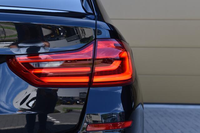 BMW 5-SERIE Touring 520i High Executive * Sport line * Head-up * Elektrische stoelen * Stoelverwarming * LED *