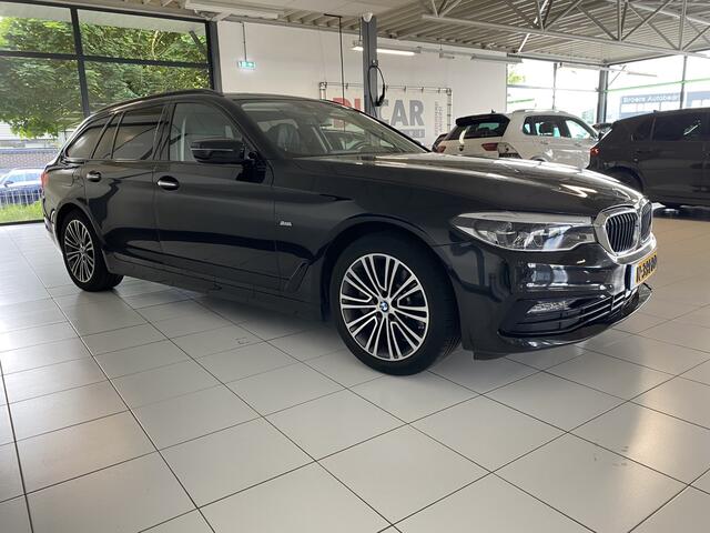 BMW 5-SERIE Touring 530i High Executive elec trekhaak / stoelverwarming /koeling /