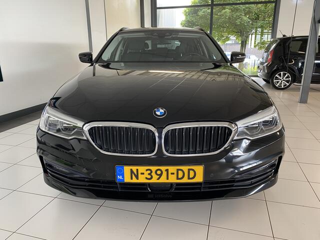 BMW 5-SERIE Touring 530i High Executive elec trekhaak / stoelverwarming /koeling /
