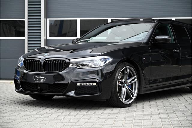 BMW 5-SERIE Touring 530i M-SPORT / PANO / LEDER / MEMORY / HUD / LED / 20" / DEALER ONDERHOUDEN