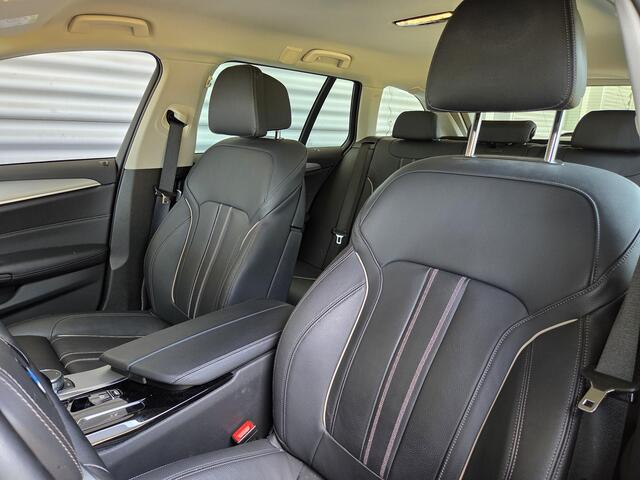 BMW 5-SERIE Touring 520i Business Edition Plus