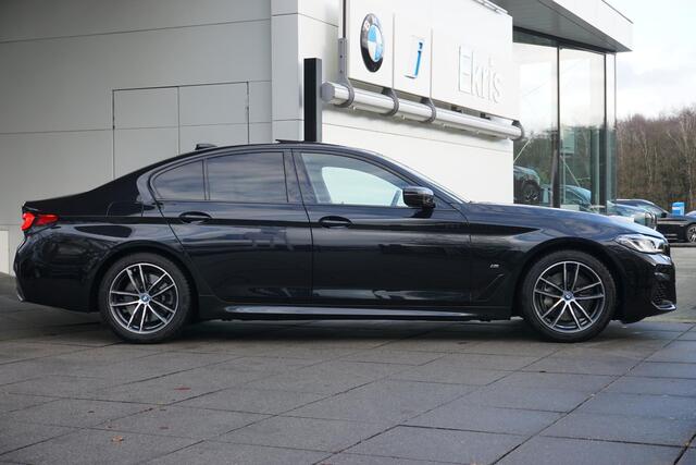 BMW 5-SERIE 540i M Sportpakket l High Executive l Laserlight l HiFi l Panoramadak