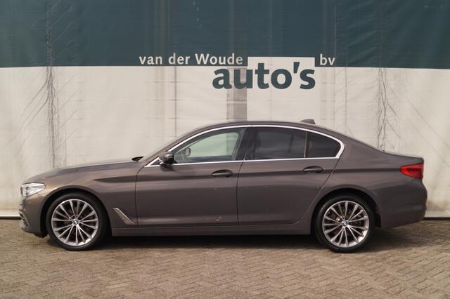 BMW 5-SERIE 520i High Ex. Ed.