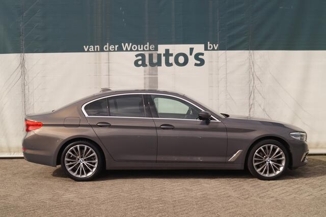 BMW 5-SERIE 520i High Ex. Ed.