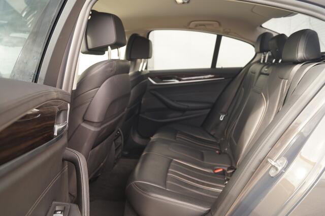 BMW 5-SERIE 520i High Ex. Ed.