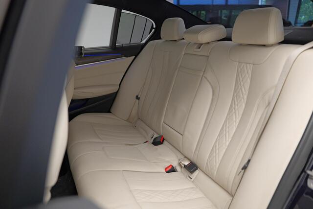 BMW 5-SERIE 530e xDrive iPerformance High Executive |M-Pakket|Memory|Camera|