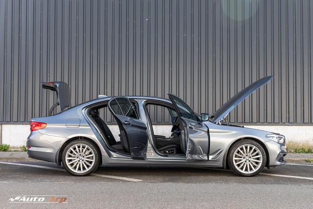 BMW 5-SERIE 520d High Executive