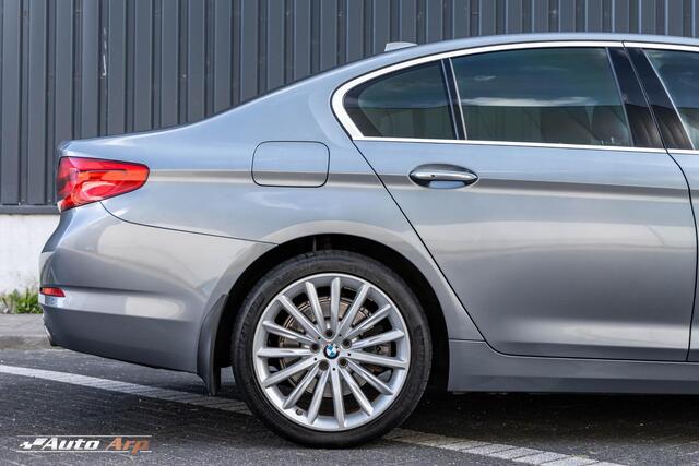 BMW 5-SERIE 520d High Executive