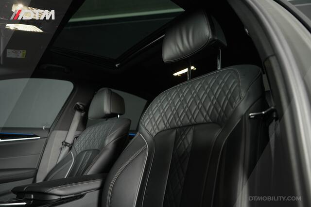 BMW 5-SERIE 530e Business Edition Plus BTW | Schuifdak | Laser Led