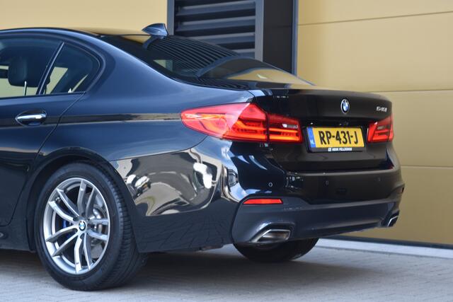 BMW 5-SERIE 540i High Executive * M Sportpakket * 1e eigenaar * Elektrische stoelen met memory * Sfeerverlichting * LED *