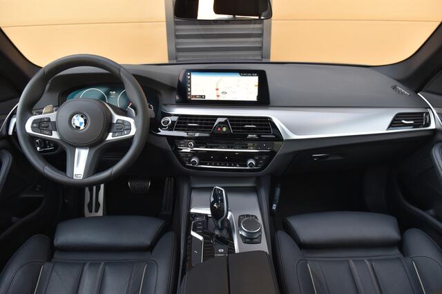 BMW 5-SERIE Touring 530i High Executive Edition * M Sportpakket * Panorama dak * Comfortstoelen * Head-up * HIFI *