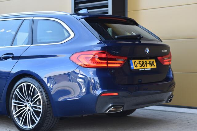 BMW 5-SERIE Touring 530i High Executive Edition * M Sportpakket * Panorama dak * Comfortstoelen * Head-up * HIFI *