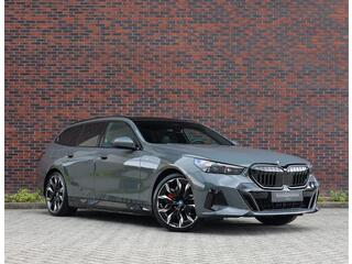 bmw-5-serie-touring-550e-xdrive--g