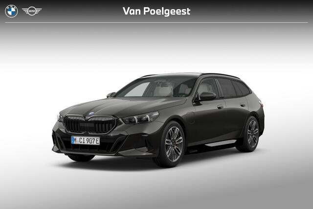 BMW 5-SERIE Touring 530e M Sport Edition | M Sport Pro | Travel Pack | Comfort Pack | Trekhaak