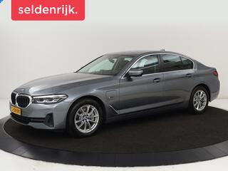 bmw-5-serie-520e-executive--head-u