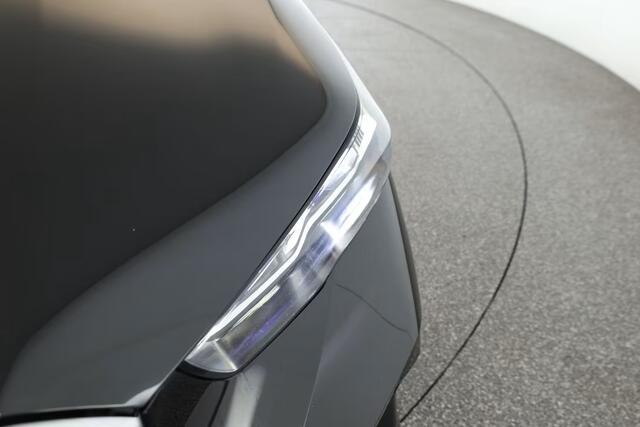 BMW 5-SERIE Touring 520dA M-SPORT ** LED, NAVi+, HuD, PANORAMA, 20-inch LMV, DRIV. ASS+ ** 1e EIG - Ex BMW AG - UNFALLFREI ** ** INFORMEER OOK NAAR ONZE AANTREKKELIJKE FINANCIAL-LEASE TARIEVEN **
