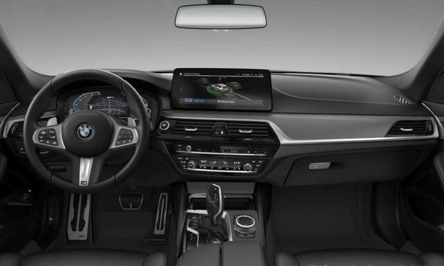 BMW 5-SERIE Touring 530e High Executive M Sport PANO|LASER|LEDER|ACC|TREKHAAK|ELEK.STOELEN