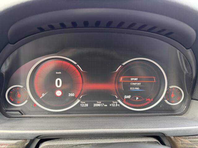 BMW 5-SERIE Touring 528xi Luxury Edition