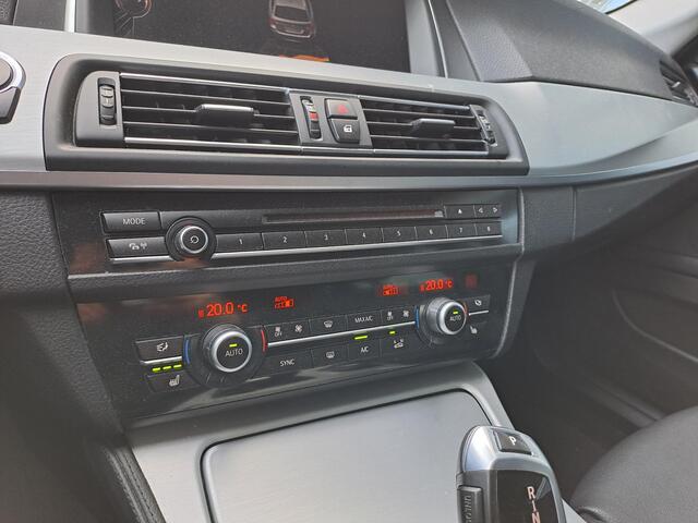 BMW 5-SERIE Touring 520xd High Executive, Xenon, Cruise Control, Stoelverwarming, Lederen Bekleding