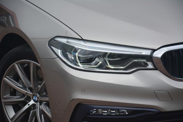 BMW 5-SERIE 530e iPerformance High Executive | BMW Individual | Navigatie | H&K L7 Surround | 360 Camera | Schuifdak | NL auto!! | BMW premium garantie nog van toepassing!!