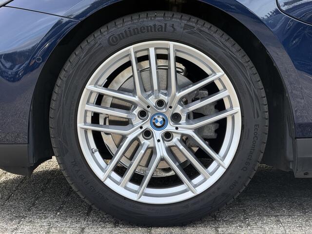 BMW 5-SERIE 530e | Harman/Kardon | Comfortzetels | 360 Cam | 4x stoelverw. | Stoelventilatie | Adapt. Led | Driving Ass.