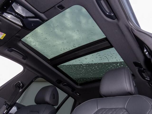 BMW 5-SERIE Touring 530e xDrive M-SPORT ** LASER, LEDER, PANORAMA, TREKH, HuD, HiFi, 19-inch LMV ** ¤ 42.750,= onder NP - Ex-BMW AG ** ** INFORMEER OOK NAAR ONZE AANTREKKELIJKE FINANCIAL-LEASE TARIEVEN **