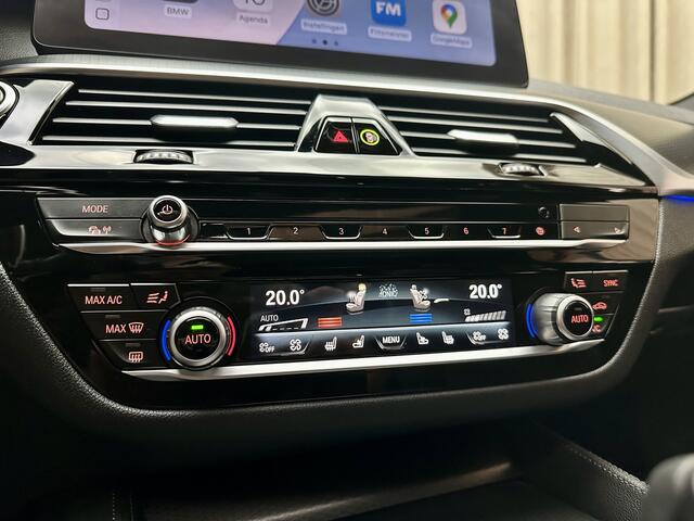 BMW 5-SERIE Touring 520i *M-Sport* Panoramadak / LASER / Stoelkoeling / Keyless / Memory Seat / Apple Carplay / Org.NL! / 19"LMV