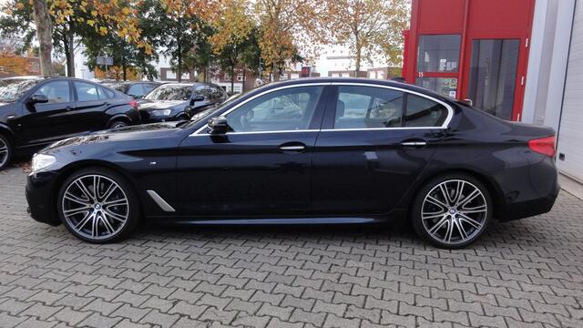 BMW 5-SERIE 540i High Executive. M-Pakket.