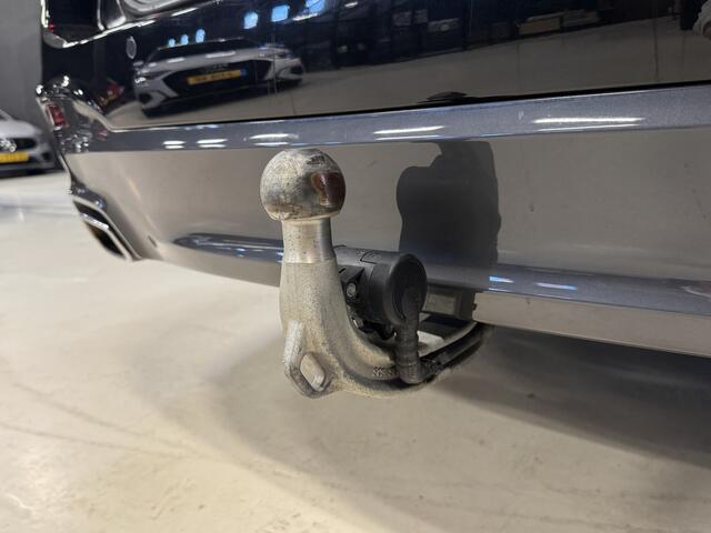 BMW 5-SERIE Touring 520i Corporate Lease Executive | M-Sport | M Aerodynamica | Sfeerverlichting | 19'' | Full LED | Camera | Elektr. trekhaak