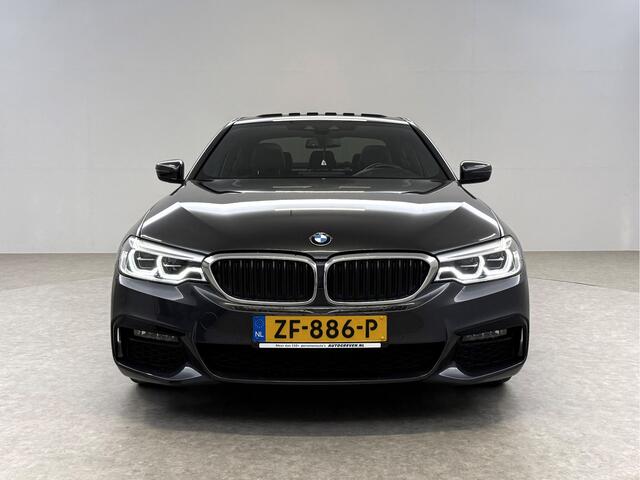 BMW 5-SERIE 520i High Executive M-Sport 184PK | Pano | Sfeerverl. | HuD | Virtual | Memory | Camera | Navi | Keyless | NAP