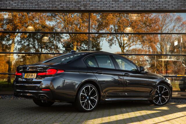 BMW 5-SERIE 530e Business Edition Plus , Panoramadak, Harman/Kardon, Keyless entry,