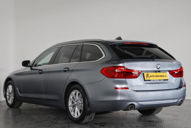 BMW 5-SERIE Touring 520i Business Edition Cruise / Navi / Carplay / Camera