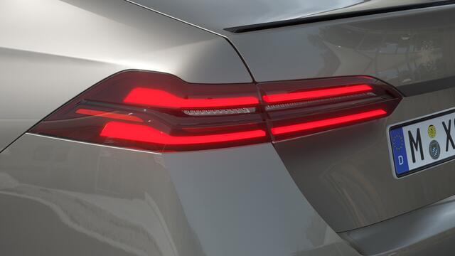 BMW 5-SERIE 530e M Sport Automaat / Panoramadak / Trekhaak / Bowers & Wilkins / Adaptieve LED / Comfort Access / Parking Assistant Plus / Stoelventilatie