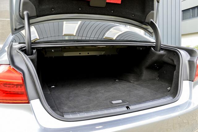 BMW 5-SERIE 530e xDrive iPerformance High Executive Rijklaarprijs-Garantie Leder Navigatie Camera Led Head-Up Airco