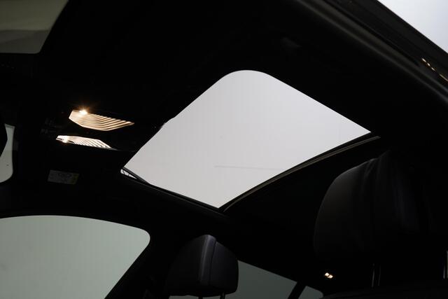 BMW 5-SERIE Touring 530e Business Edition Plus | SoH 98% | Leder | Panoramadak | Trekhaak | Memory | Head-Up | M-Sportpakket