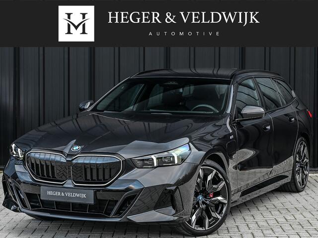 BMW 5-SERIE Touring 530e xDRIVE | M-SPORT | HARMAN/KAROND | PANORAMADAK | COMFORT ACCESS | TREKHAAK | SHADOW-LINE | DAB+ | ICONIC GLOW | ADAPTIVE LED | MEMORY SEATS | AMBIANCE INTERIEUR | ACTIVE CRUISE | DAB+ | M-SPORT SUSPENSION | MEMORY SEATS