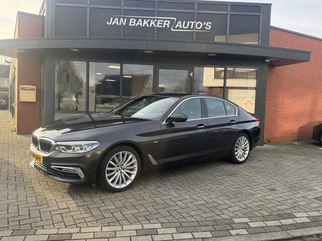 BMW 5-SERIE 520i High Executive ? Leer ? VC ? Stoelverw ? LED ?