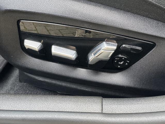 BMW 5-SERIE 520i High Executive ? Leer ? VC ? Stoelverw ? LED ?
