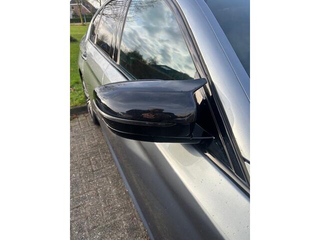 BMW 5-SERIE 540i 340PK xDrive High Executive Deze prachtige BMW wordt binnenkort verwacht!!!