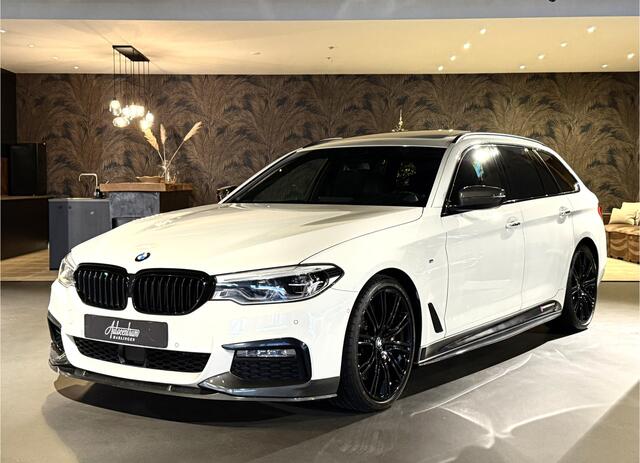 BMW 5-SERIE Touring 540d xDrive I M-pakket I Carbon I Pano