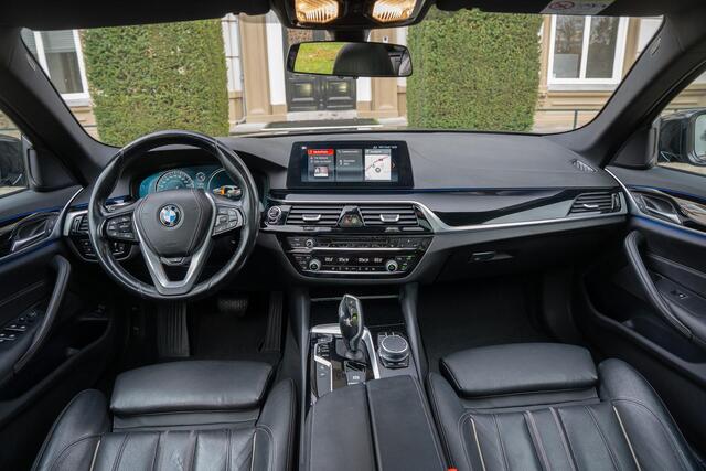BMW 5-SERIE Touring 530i xDrive High Executive ADAPTIVE | PANO | SOFT CLOSE | 360 CAM | FULL OPTION