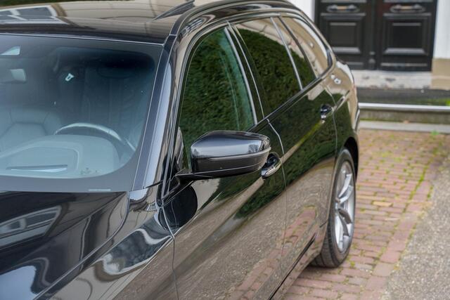 BMW 5-SERIE Touring 530i xDrive High Executive ADAPTIVE | PANO | SOFT CLOSE | 360 CAM | FULL OPTION